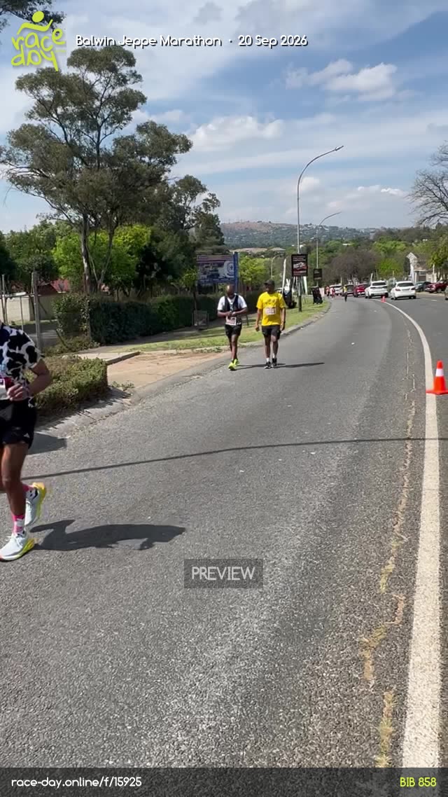 Runner Bib 858
