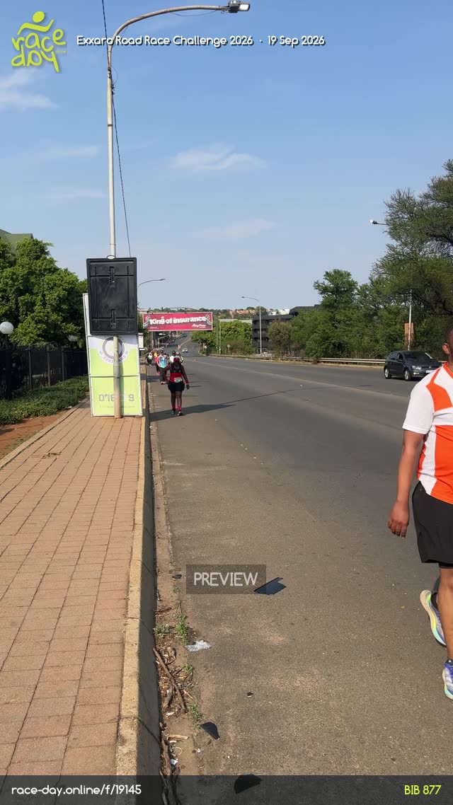 Runner Bib 877